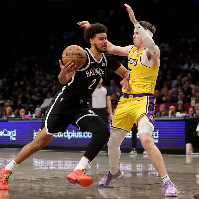 Cameron Johnson, do Nets, e Austin Reaves, do Lakers